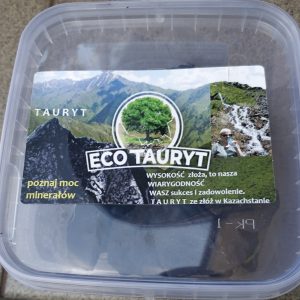TAURYT minerał z zawartością fullerenów-węgla C 60